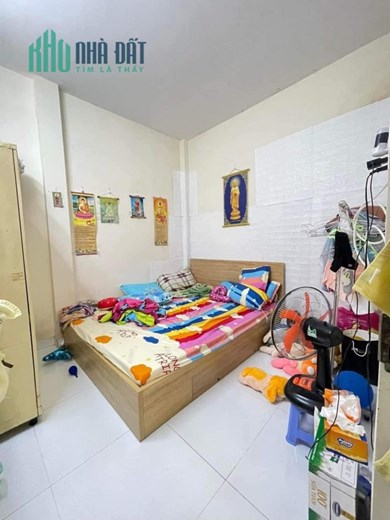 Lũy Bán Bích, Tân Phú, Nhà 2 Tầng ở Ngay, 52m2, Xe Hơi Đỗ Cổng, Chỉ 3 Tỷ xx