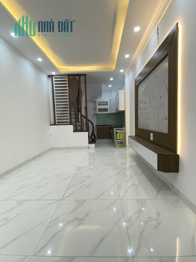 BÁN NHÀ PHỐ HÀO NAM, DT35M, 5 TẦNG, MT 3.7M, AN SINH ĐỈNH CAO. 4.6 tỷ, 0878679666.