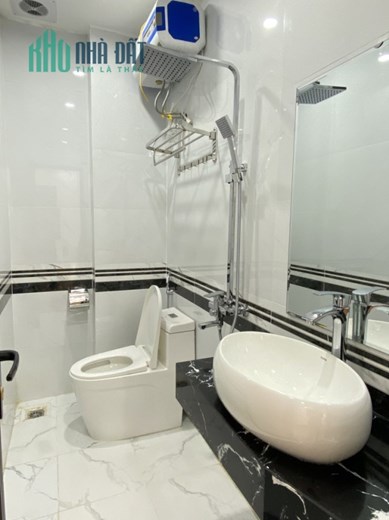 BÁN NHÀ PHỐ HÀO NAM, DT35M, 5 TẦNG, MT 3.7M, AN SINH ĐỈNH CAO. 4.6 tỷ, 0878679666.
