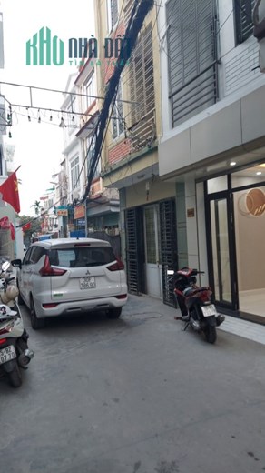 Bán đất mặt ngõ thông, to Ngô Gia Tự, diện tích 85m, GIÁ 4.25 tỉ ngay gần Văn Cao