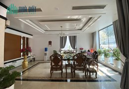 Cho thuê biệt thự 500 M tuyến 2 Lê Hồng Phong