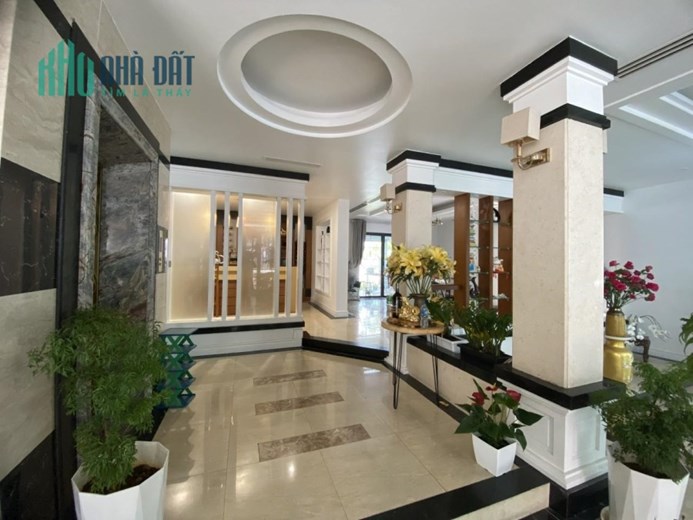 Cho thuê biệt thự 500 M tuyến 2 Lê Hồng Phong