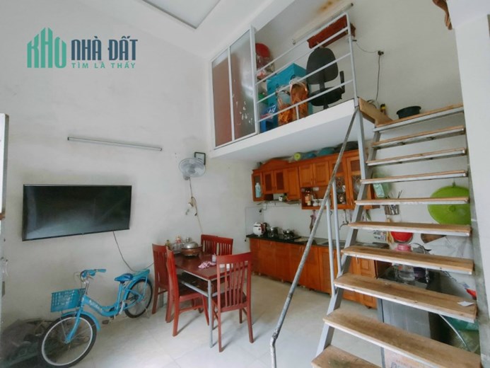 Bán nhà 2 tầng Nguyễn Bỉnh Khiêm 850 tr