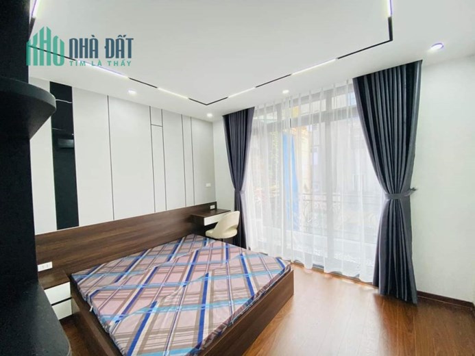 Bán Nhà Trịnh Văn Bô Kéo Dài, Phân Lô, Vỉa Hè, Kinh Doanh, Văn Phòng, DT 45m x 5T. Giá 5.2 Tỷ.