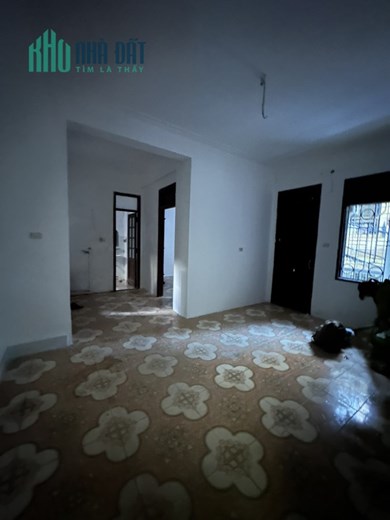 cho thuê căn hộ Nguyễn Văn Cừ, Long Biên 50m2 * 2 ngủ * full nội thất