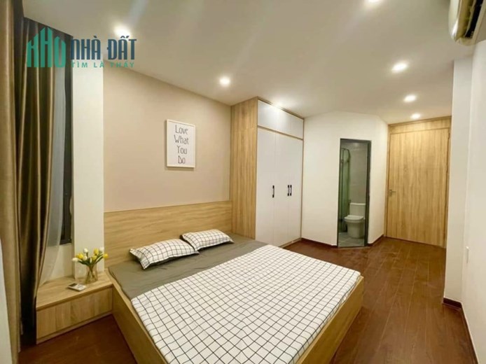 Uy tín! Bán nhà phố Đỗ Đức Dục, 49m2, vài 3 bước ra trường, chợ, công viên, 5 tỷ 3