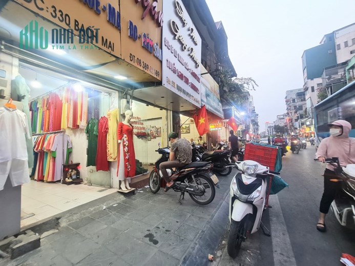 Nhà Mặt phố bạch Mai 100m2*3 Tầng 8.78 Tỷ