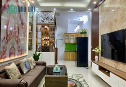 Chính chủ cần tiền để xoay vòng vốn trong công việc nên cần bán nhà phố Đỗ Đức Dục, 39m2, nháy ga