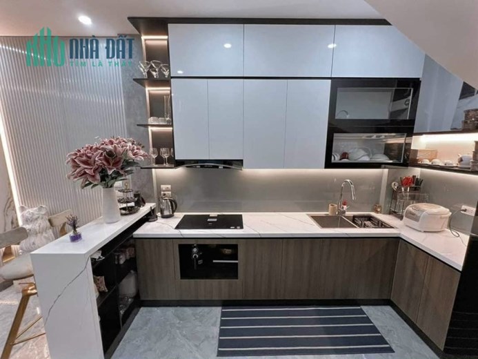 Bán nhà đẹp Đỗ Đức Dục, 42m2, Ngõ văn minh, thông thoáng, gần trường, chợ, 4 tỷ 6