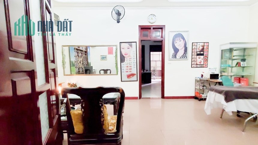 Bán nhà Tây Hồ, 91m, 4 tầng, mặt tiền 5m, kinh doanh, giá 22.5 tỷ