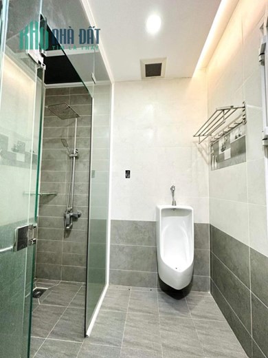 Nhà siêu đẹp, hai mặt hẻm xe hơi Lê Quang Định, Bình Thạnh, 44m2, 3 tầng, 6 tỷ mấy