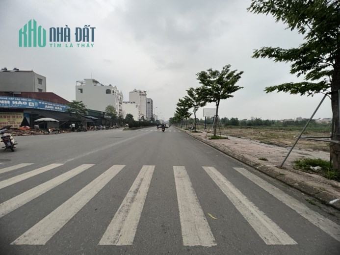 CỰC KÌ  CẦN BÁN  NHÀ MÁI TÔN LẠNH SỔ LÂU DÀI 

DT80M2 - MT5M - GIÁ HƠN 1 TỶ
KHU VỰC  ĐẮC ĐIẠ