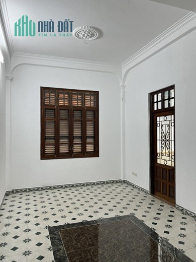 BÁN NHÀ XÃ ĐÀN ,LÔ GÓC 2 MẶT THOÁNG(,5,95TỶ ) ,20M Ô TÔ TRÁNH