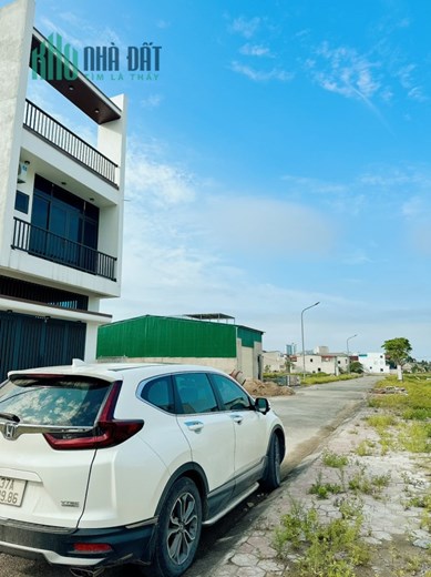 Đất đấu giá Khối 1 Vinh Tân 81m2 giá chỉ 1,5x tỷ, ngõ Trần Đình San