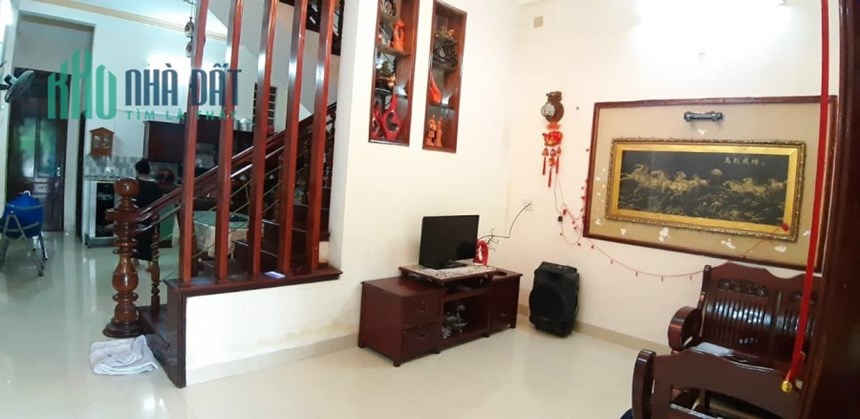 Nhà Mặt Tiền gần Bến Xe ĐN, Hoà Minh, 90m2, 3 tầng, 3.4 tỷ TL
