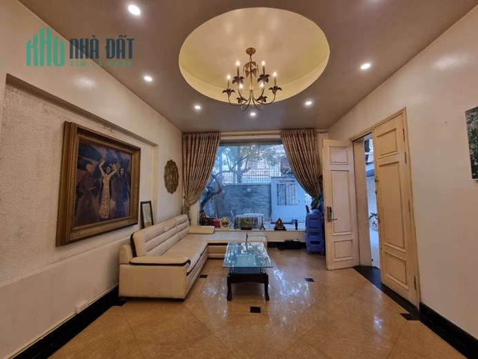 BÁN NHÀ Làng Quốc tế Thăng Long, Cầu Giấy, 205m2, oto, KD, 43 tỷ, yen1