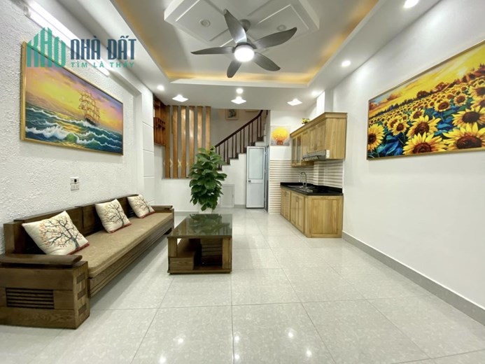 Cực Hiếm Nhà Đẹp ở ngay Xuân Đỉnh 36m2 x 5T, mt 4m, ô tô gần Kd 4.1 tỷ.