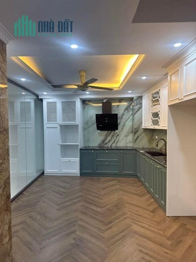 CẦN BÁN NHÀ PHỐ HOÀNG NHƯ TIẾP, DT 80M, 6T, MT5M, 15 TỶ, KINH DOANH, THANG MÁY, 2 Ô TÔ TRONG NHÀ