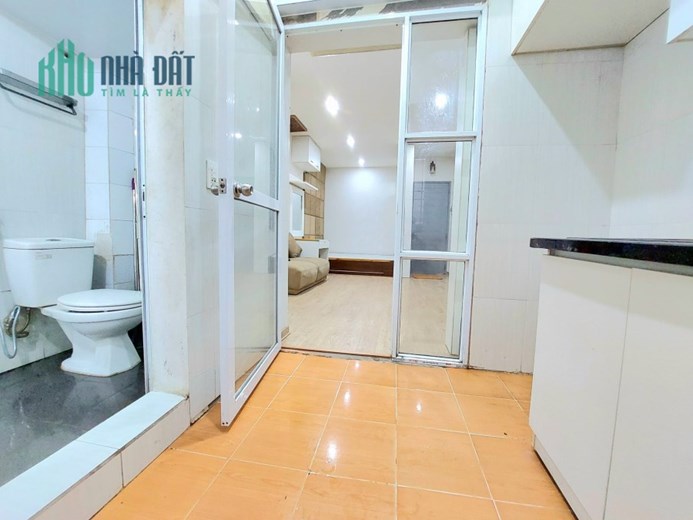 NHÀ ĐẸP GIÁ: 1.35 TỶ CÓ THƯƠNG LƯỢNG SỔ ĐỎ RIÊNG BIỆT HAI BÀ TRƯNG .