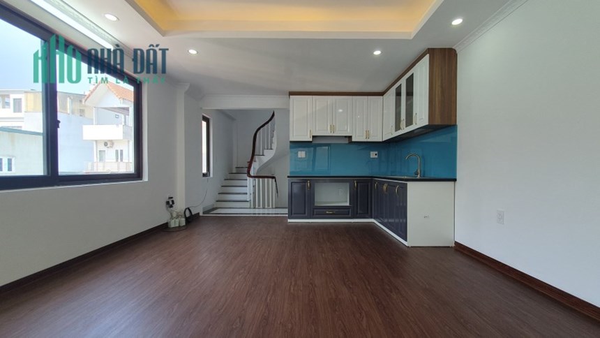 NHÀ PHỐ NGUYỄN SƠN, DT 60M, 7T, GIÁ CÓ 8 TỶ3, KHU PHÂN LÔ, Ô TÔ ,  THANG MÁY