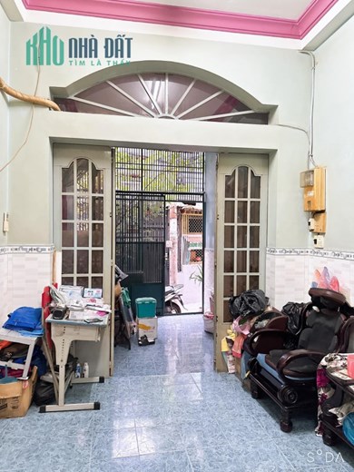 Nhà 3 tầng đúc BTCT, Phan Văn Trị, chỉ 4.1 tỷ , mua về cải tạo tí là lung linh