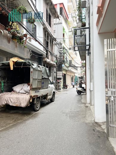 B-Á-N nhà Văn Quán, Hà Đông - 40m 4 tầng ô tô tải đỗ cổng