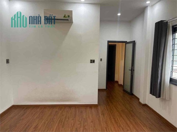 Nguyên căn mặt tiền Đường số 13, Lý Phục Man, P.Bình Thuận