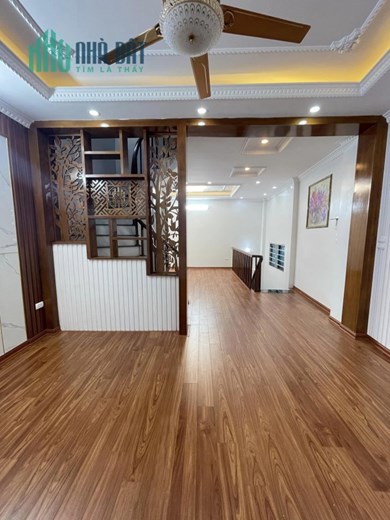 Bán nhà mới Trường Chình, ngay cạnh ngã tự Vọng, DT 40m2, MT 4.2m