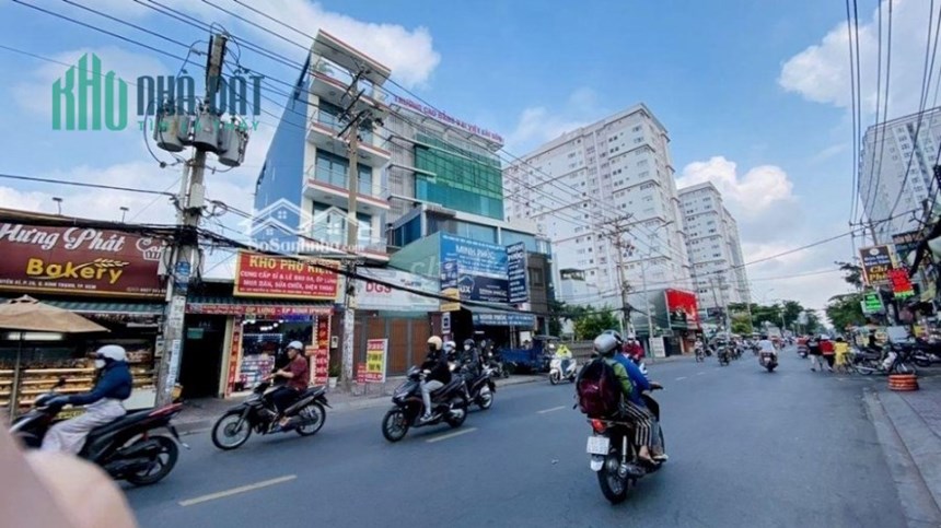 Bán Nhà Mặt Tiền Ngay VinCom Nguyễn Xí Q.Bình Thạnh 5 Tấm 5x18m2 Nhỉnh 12 Tỷ TL