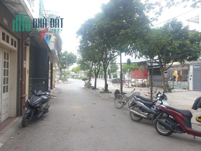 NHÀ PHỐ SÀI ĐỒNG KHU PHÂN LÔ - Ô TÔ - KINH DOANH - VỊ TRÍ SIÊU ĐẸP - LÔ GÓC 2 THOÁNG VĨNH VIỄN .