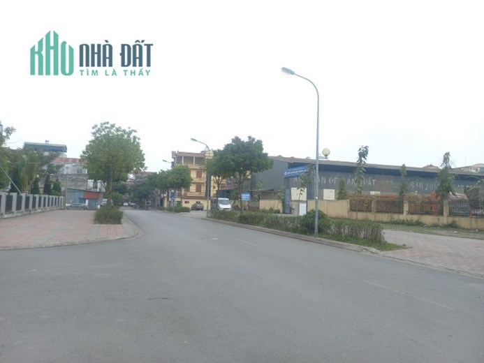 NHÀ PHỐ SÀI ĐỒNG KHU PHÂN LÔ - Ô TÔ - KINH DOANH - VỊ TRÍ SIÊU ĐẸP - LÔ GÓC 2 THOÁNG VĨNH VIỄN .
