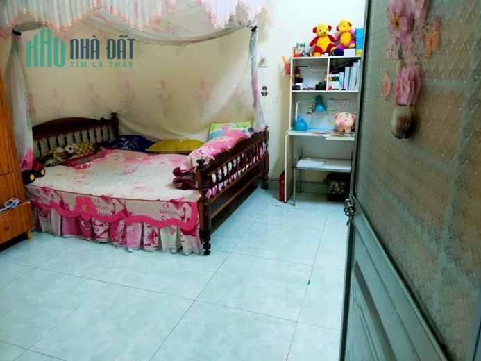 Sở Hữu Ngay Căn Nhà Hẻm Hẻm 105/14/7 Lạc Long Quân,  Giá Cực Mềm