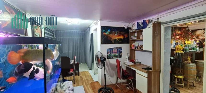 Bán căn nhà tập thể Thanh Xuân Bắc rộng 140m2, 3PN, 3WC, 2.8 tỷ