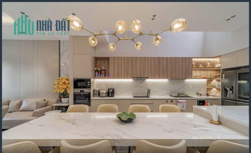 Chủ trẻ vào Sài Gòn! Bán nhà 7 tầng - có thang máy - PL Hoàng Cầu - Đống Đa 80m2 MT: 5m 22  tỷ