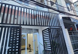 Bán nhà 2 tầng mê đúc kiên cố xây ở kiệt 3m Hoàng Hoa Thám