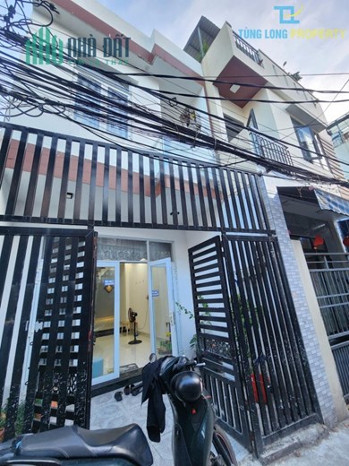 Bán nhà 2 tầng mê đúc kiên cố xây ở kiệt 3m Hoàng Hoa Thám