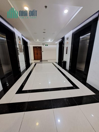 BÁN CĂN HỘ CHUNG CƯ CAO CẤP  VIEW HỒ HOÀNG CẦU - 3 NGỦ CỰC THOÁNG - 105M - TẦNG TRUNG - NHỈNH 8 TỶ