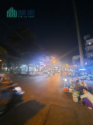Duy nhất 1 căn nhà mặt tiền sát Bùi Minh Trực, 4x20, 3.5 tấm giá rẻ chỉ 9.9tỷ