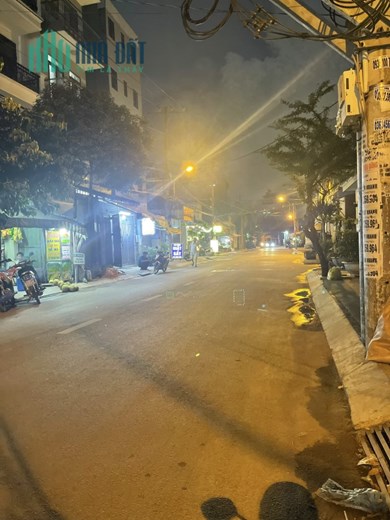 SIÊU RẺ GIẢM SÂU- HẺM 6M DƯƠNG QUẢNG HÀM GV - ĐẤT TRỐNG TIỆN XÂY - NHỈNH 5 TỶ.