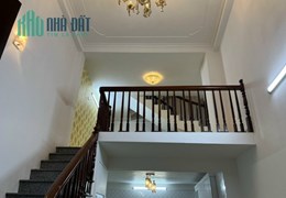 BÁN NHÀ THỔ QUAN 36M2 X 5 TẦNG, 2 THOÁNG, NGÕ NÔNG, THÔNG, NHỈNH 5 TỶ, LH 0966037496