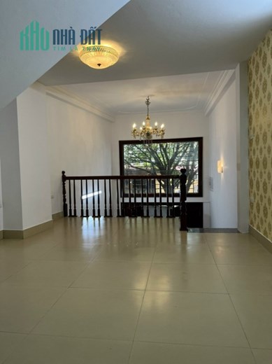 BÁN NHÀ XÃ ĐÀN 40M2 X 5 TẦNG, NGÕ THÔNG, 2 THOÁNG, NHỈNH 5 TỶ, LH 0966037496