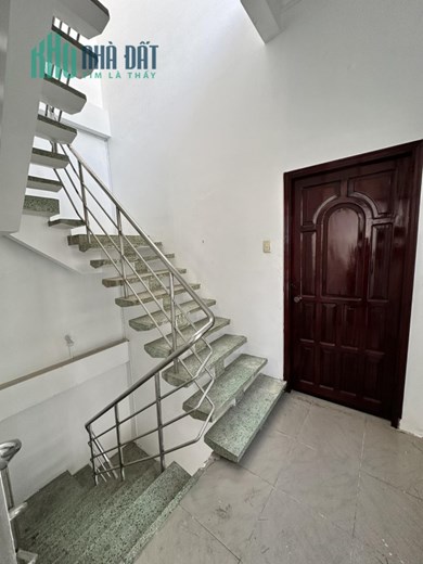 2 Mặt Tiền Chợ Tân Hương, Quận Tân Phú, 4.1x22, 3 Tầng. 2 Mặt Thoáng. Chỉ 10 Tỷ