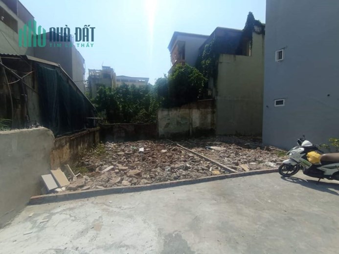 ĐẤT DIỆN TÍCH 46M2, Ô TÔ VÀO ĐẤT, GẦN CÂY XĂNG VĂN ĐIỂN THANH TRÌ, GIÁ NHỈNH 2 TỶ
