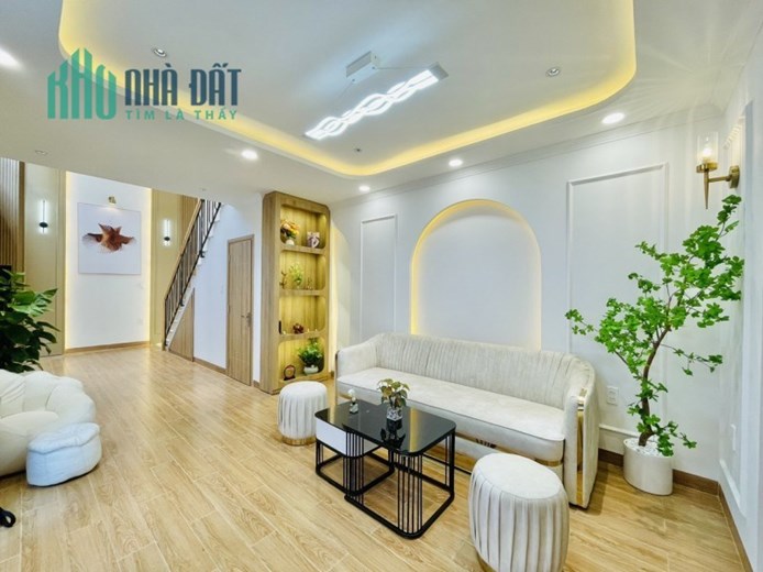 Bán Nhà Nguyễn Văn Đậu Bình Thạnh 4 Tầng Hẻm Xe Tải Giá Nhỉnh 8 Tỷ