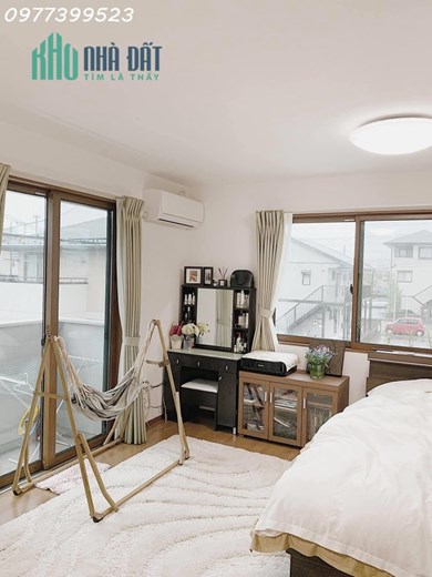 SIÊU PHẨM NGUYỄN VĂN CỪ, L/BIÊN. CHỈ NHỈNH 3 TỶ CÓ NGAY NHÀ ĐẸP 34Mx 5T, MT 5,1M. RẤT GẦN Ô TÔ TRÁNH