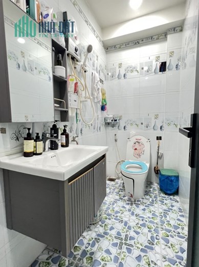 Bán Nhà Mặt Tiền Nguyễn Trung Trực Bình Thạnh 215m2 Ngang Khủng