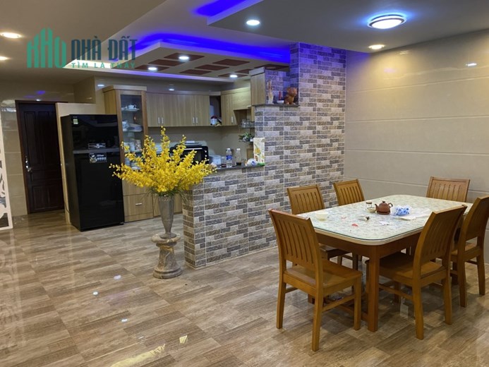Bán Nhà đẹp 3 tầng gần bãi tắm Non Nước Ngũ Hành Sơn gần các RESORT
