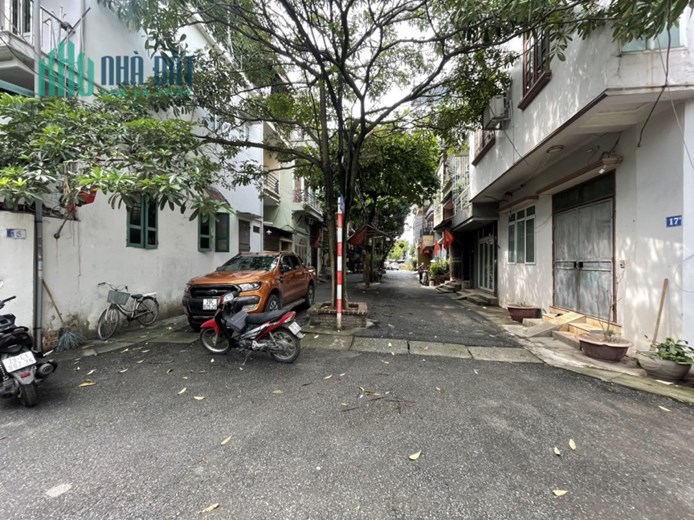 140m2, MT 9m, ĐƯỜNG OTO 10M PHỐ PHÚC HOA - TÂY HỒ.