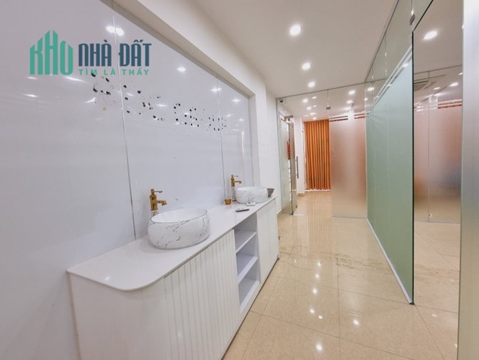Bán Tòa nhà Tô Hiệu, Cầu Giấy. 86m2x8; TM; giá 56 tỷ. Phương