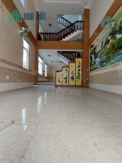 Bán Nhà Lô Góc Mặt Tiền Siêu Thị Gigamall Thủ Đức 300m2 Sàn 14 Tỷ